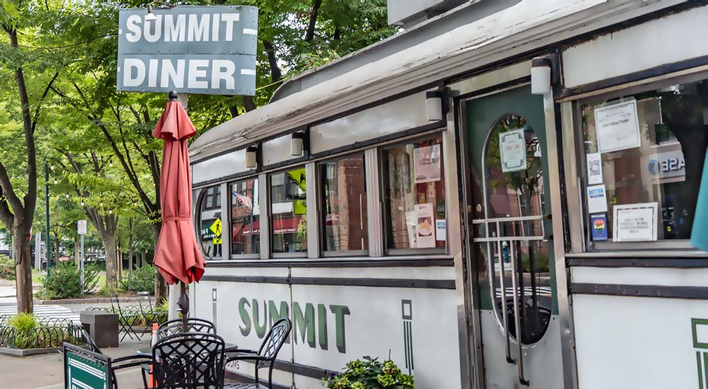 Summit DIner in Summit NJ